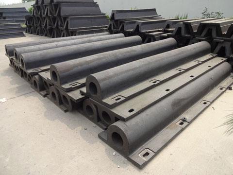 GD型橡膠護(hù)舷