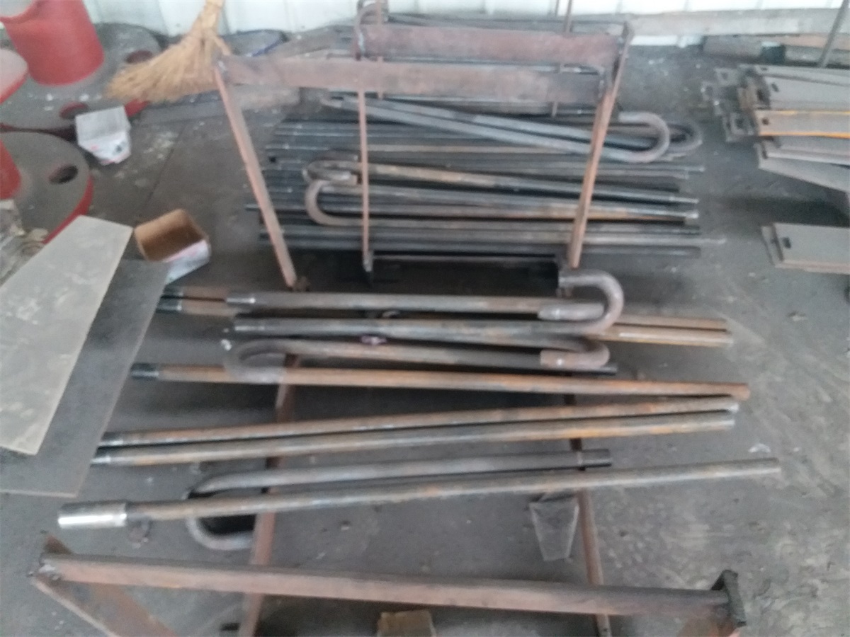 預埋件（金屬配件）