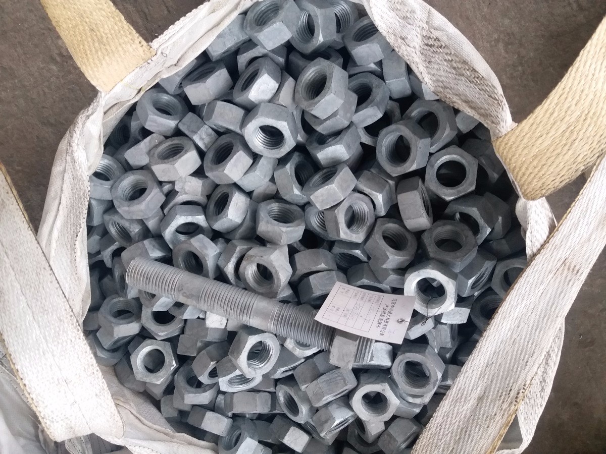 預埋件（金屬配件）