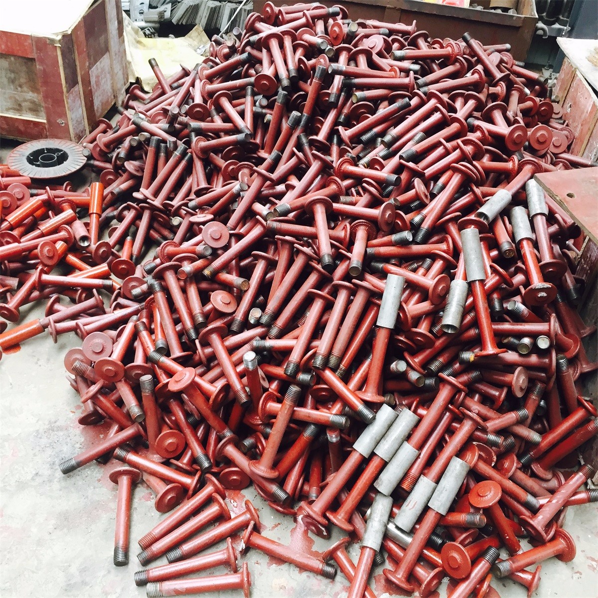 預(yù)埋件（金屬配件）